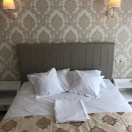 דירה Apartament Adi