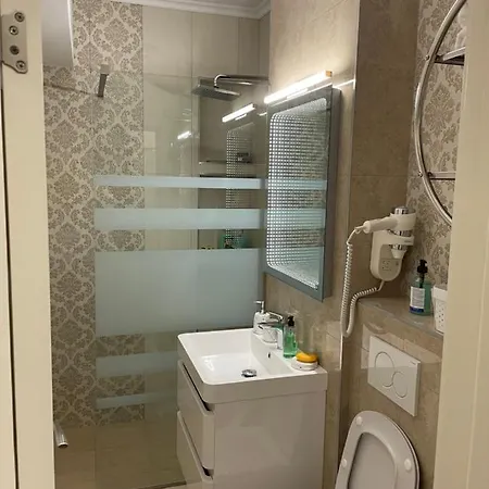 Apartament Adi * Mamaia